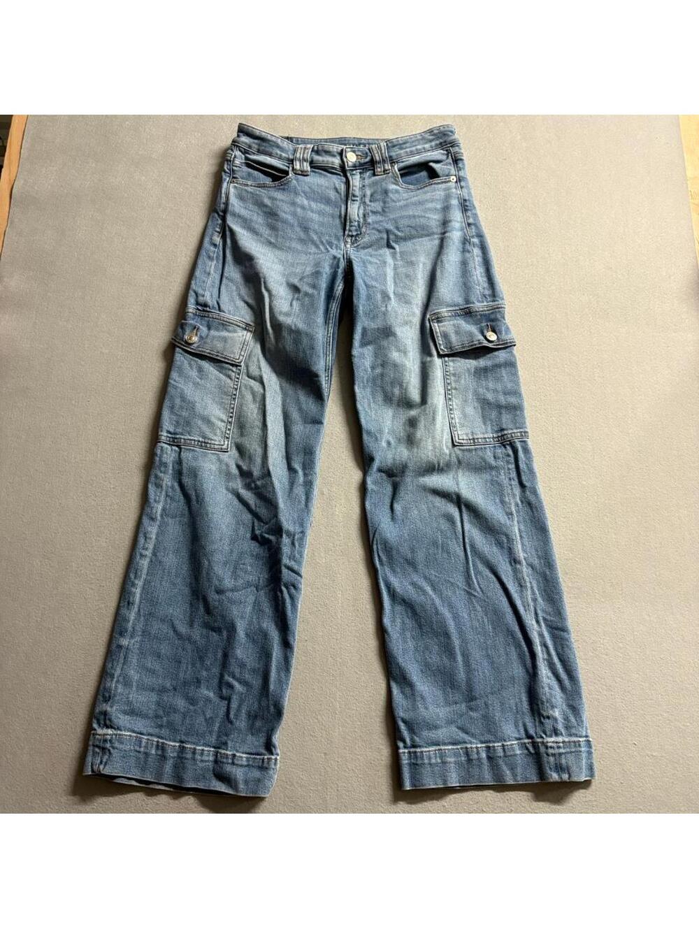 American Eagle Super High Rise Baggy Wide Leg Cargo Jeans Womens 6 Regular Blue